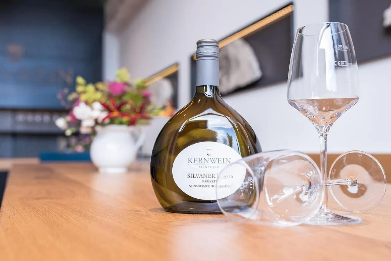 מלון Seinsheim Weingut Kernwein 0*,  גרמניה